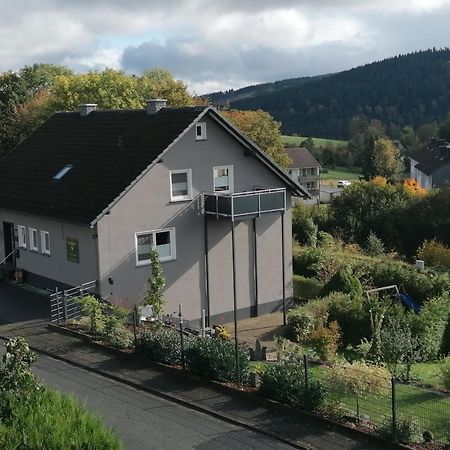 Waldglueck Familie Bruening Apartment Bad Berleburg Bagian luar foto